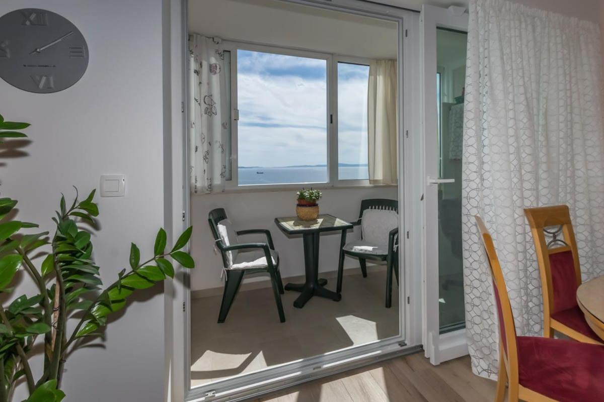 Penthouse Horizont Apartment Split Exterior photo